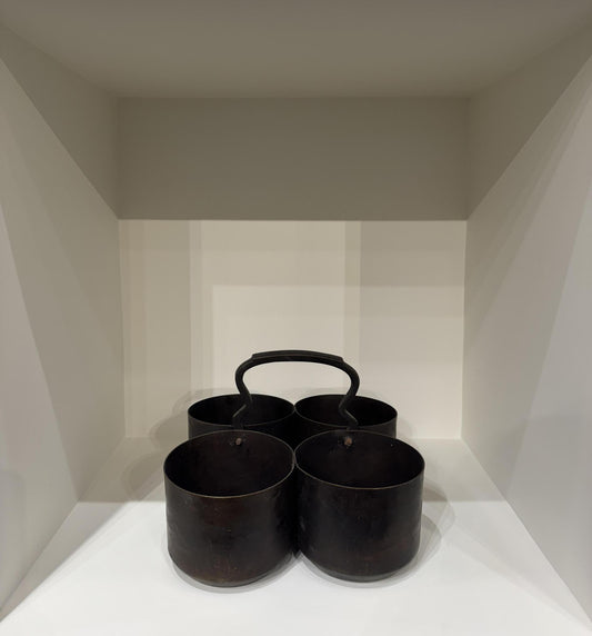Vintage Iron Quad Pot