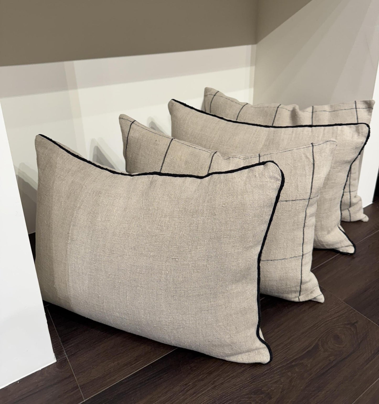 Contrast Natural Linen Pillow 14" x 20"
