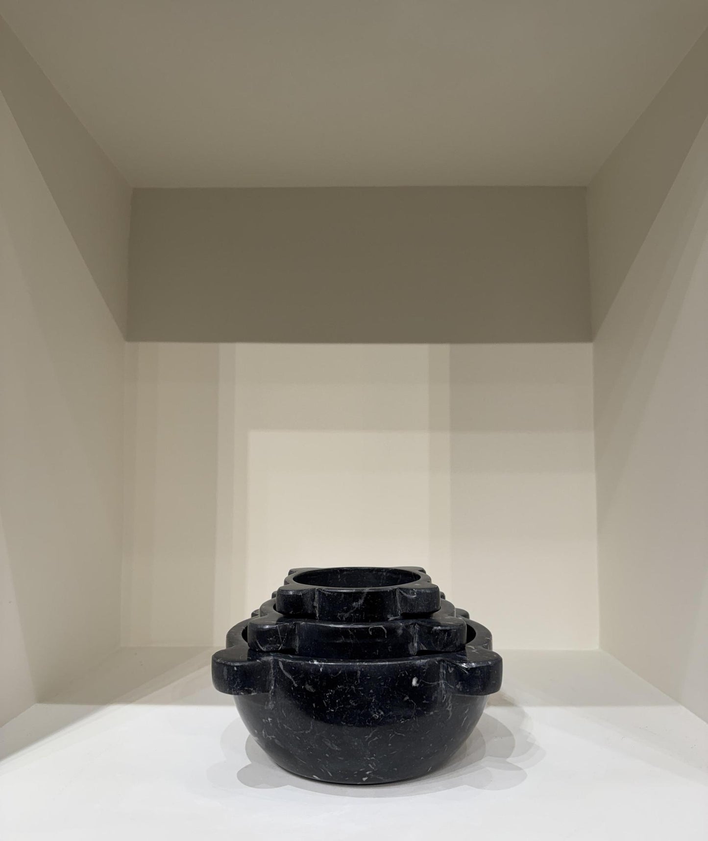 Black Medium Marble Mortar